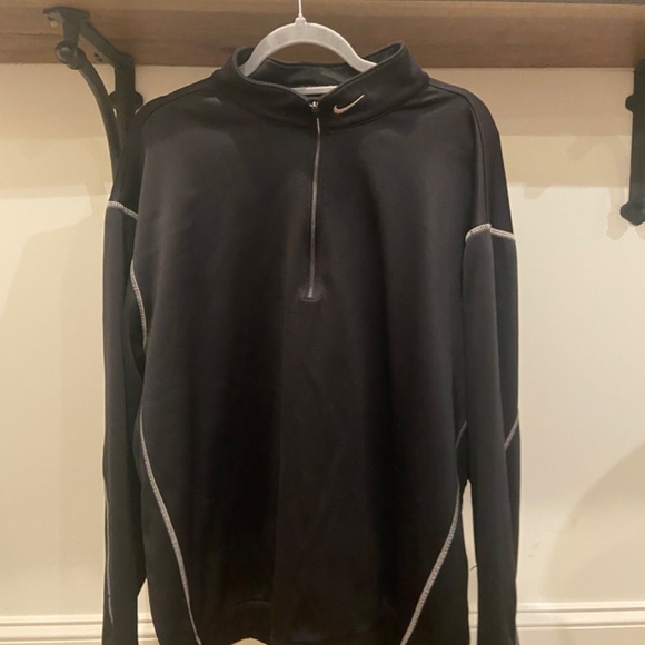 Nike Golf Therma - Fit Quarter Zip - Picture 3 of 5